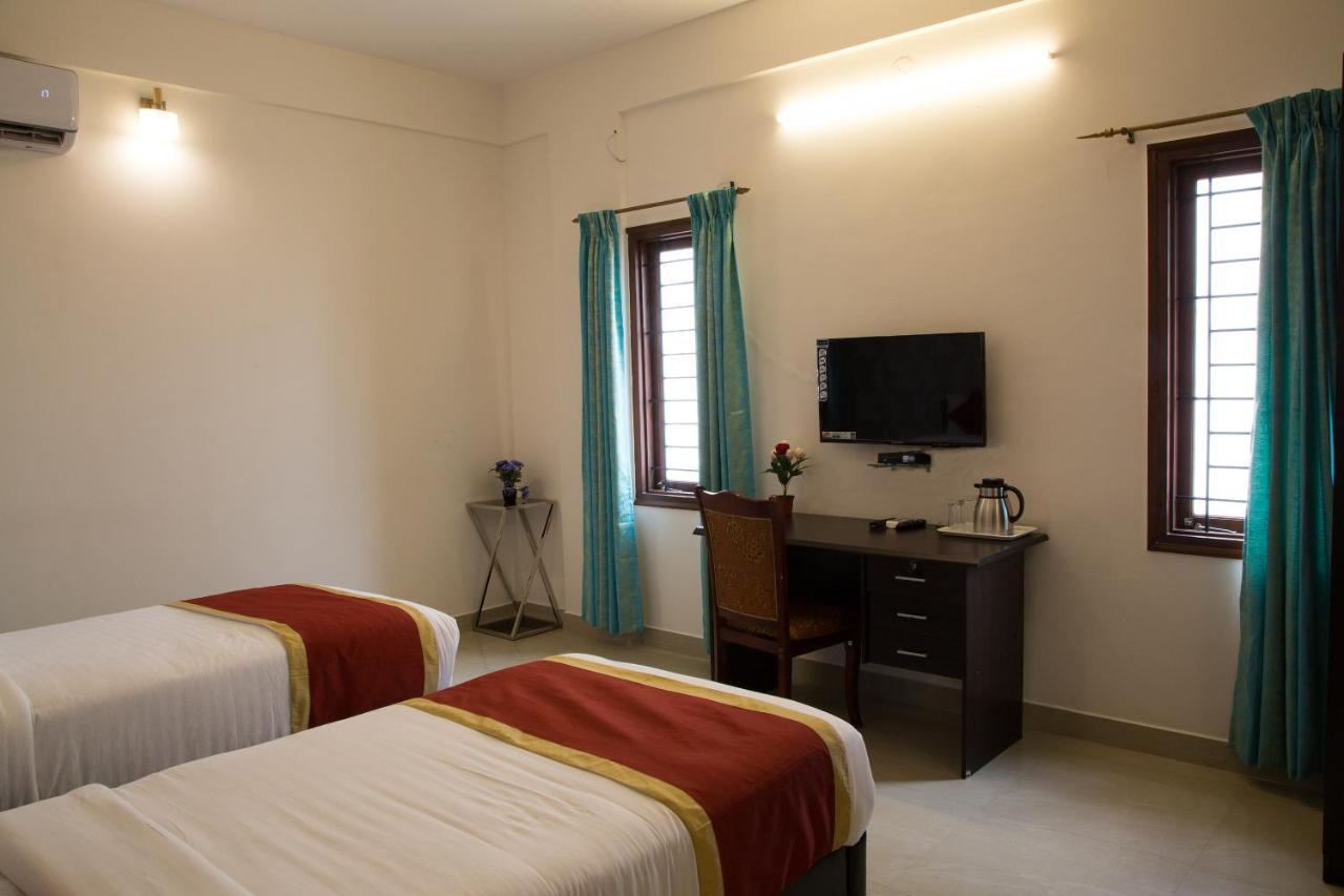 Oyo 8737 King Suites บังกาลอร์ ภายนอก รูปภาพ