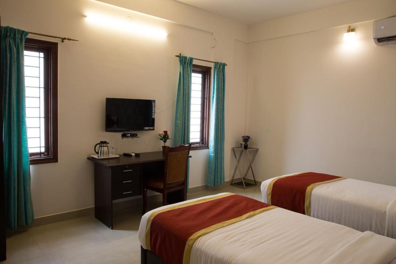Oyo 8737 King Suites บังกาลอร์ ภายนอก รูปภาพ